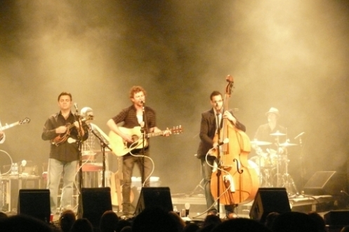 Dierks Bentley and the Travelin' McCourys!